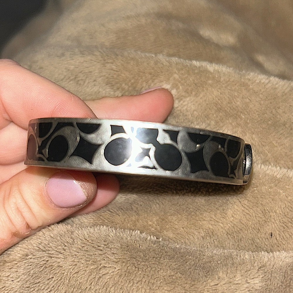 Coach Signature Hinged Bracelet Black Silver Tone Enamel